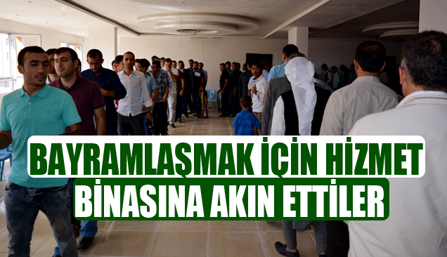 Viranşehir Derneği Üyeleri Bayramlaşmak İçin Hizmet Binasına Akın Etti